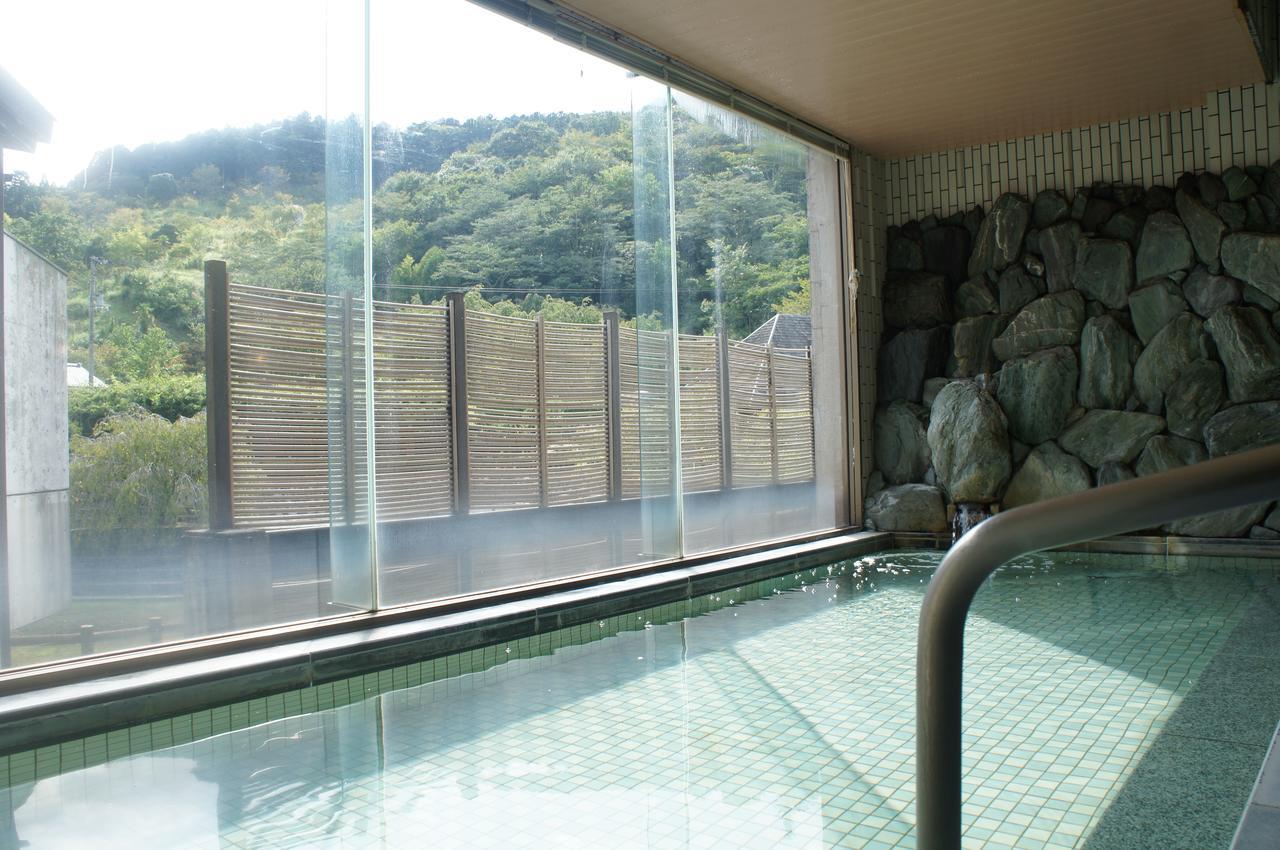 טוקושימה Kamiyama Onsen Hotel Shikinosato & Iyashinoyu מראה חיצוני תמונה