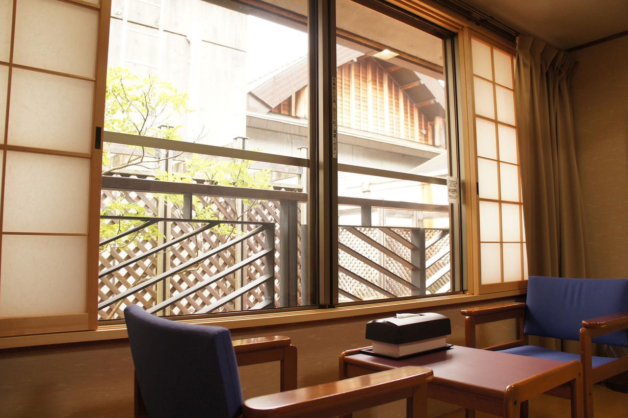 טוקושימה Kamiyama Onsen Hotel Shikinosato & Iyashinoyu מראה חיצוני תמונה